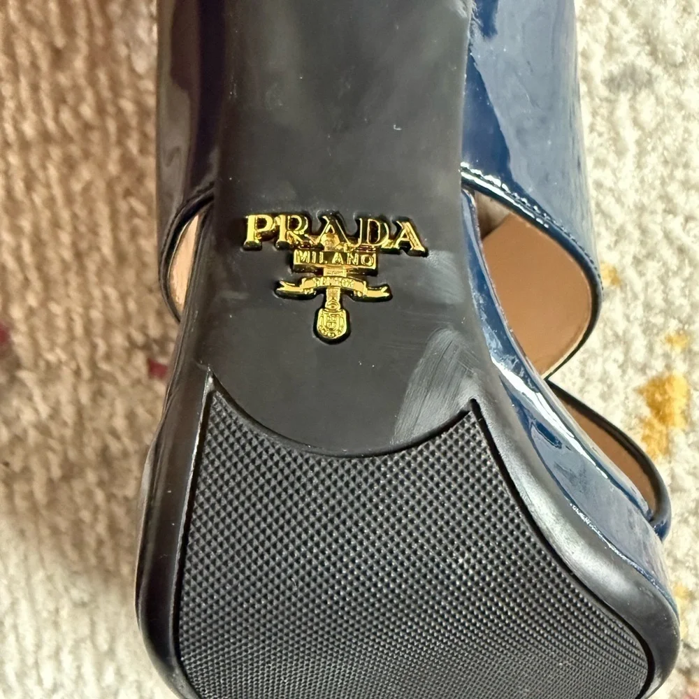 AUTHENTIC PRADA Blue Patent Leather across Cross Navy Block Heel Size 35